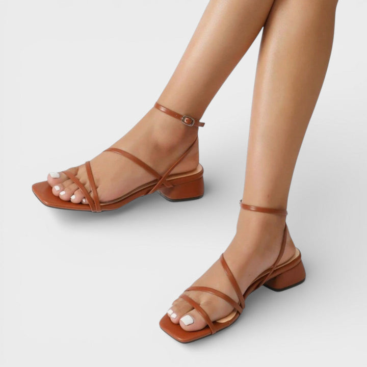 Sandales Talon Bloc Élégantes Femme