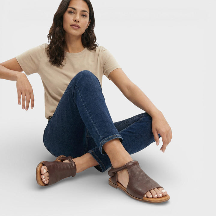 Sandales Plates Rétro Femme