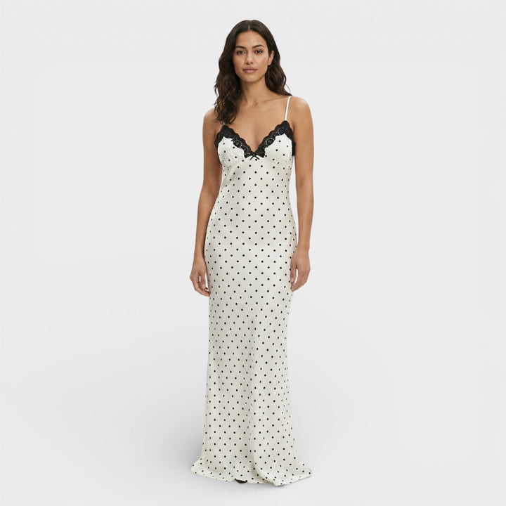 Robe Longue Dentelle Dos Ouvert