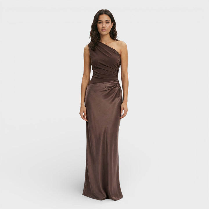 Robe Maxi Satinée Une Épaule