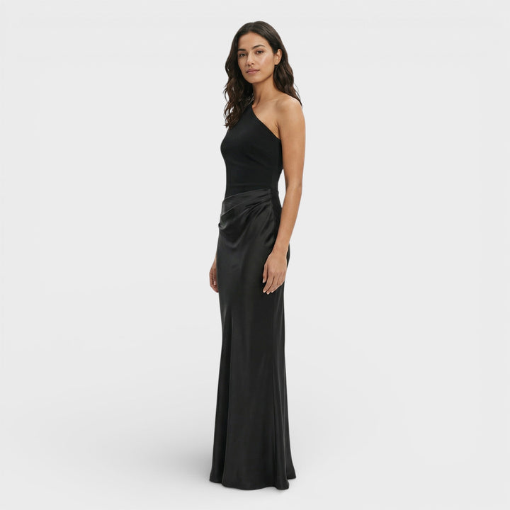 Robe Maxi Satinée Une Épaule