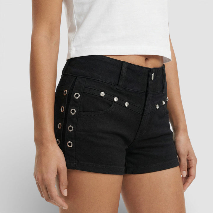 Short Ajusté Femme Œillets Lacets