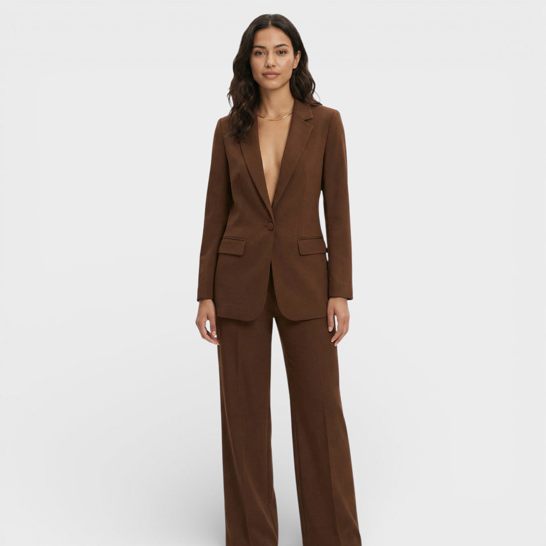 Ensemble Blazer Et Pantalon Tailleur
