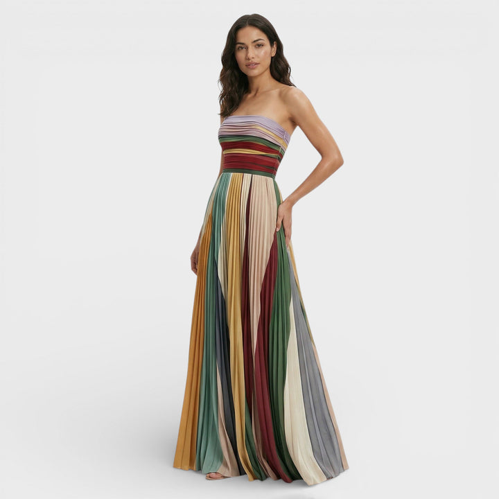 Robe Maxi Plissée Épaules Découvertes