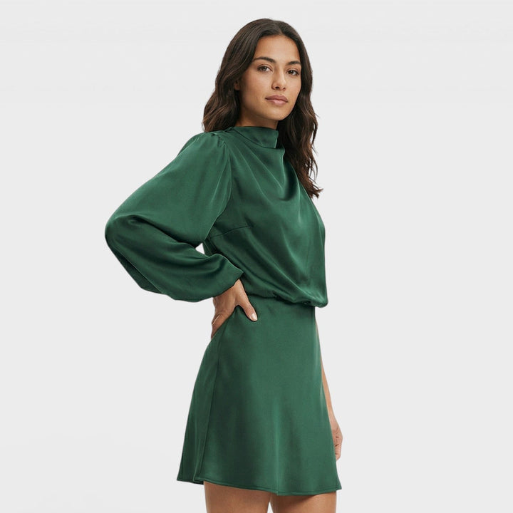 Robe Asymétrique Mini Satinée