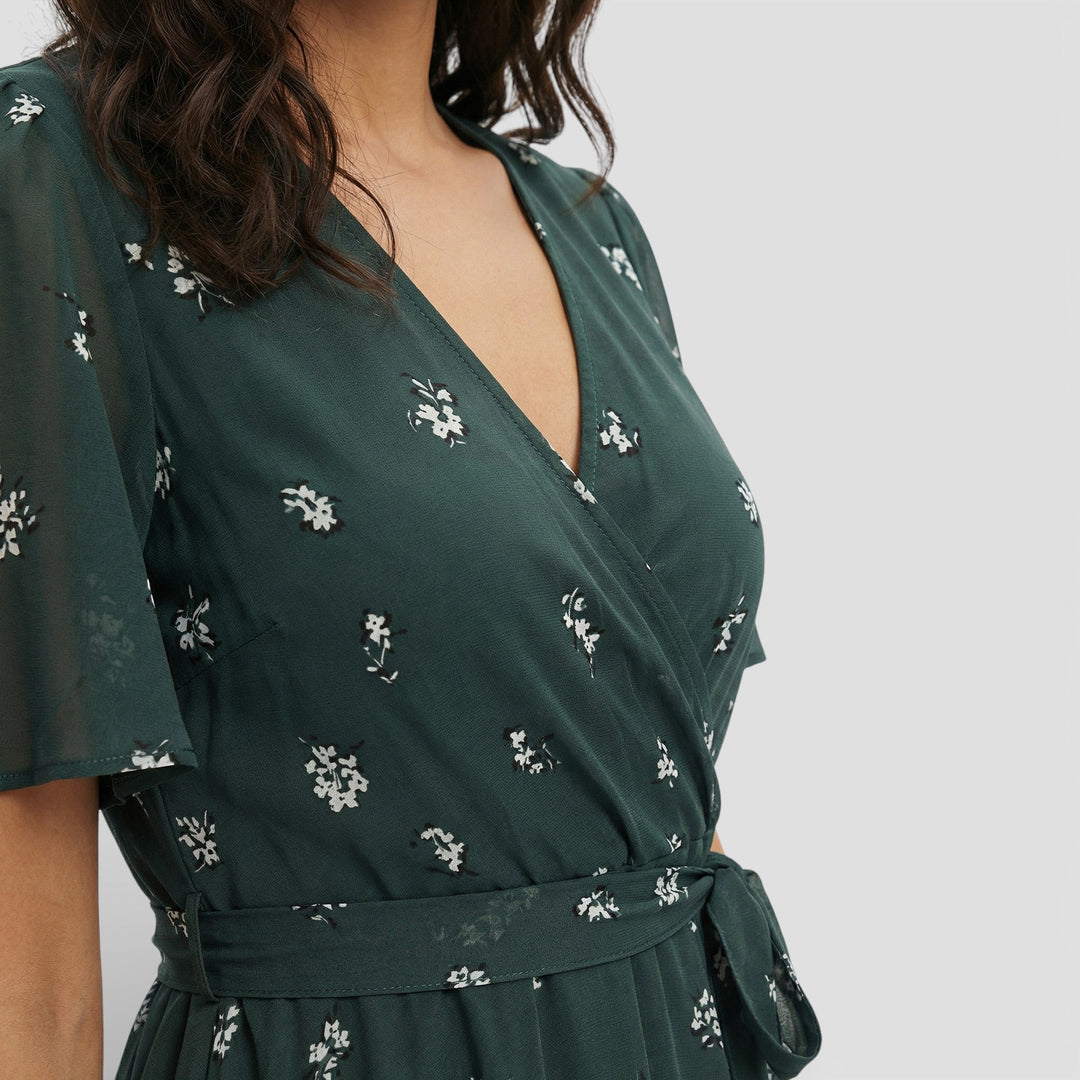 Robe Midi Manche Courte Décolleté V