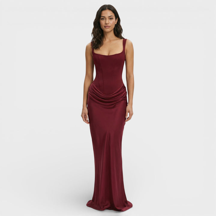 Robe Longue Dos Ouvert Élégante